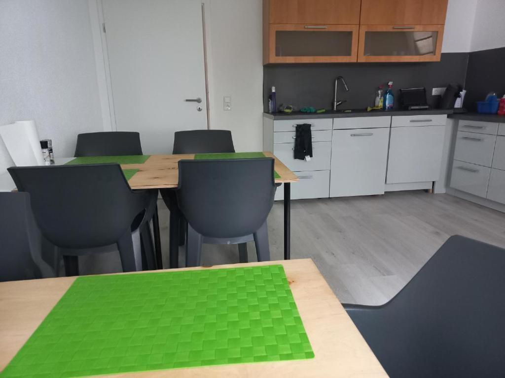 Hoteliving Am Bahnhof Pohlheim Eksteriør bilde